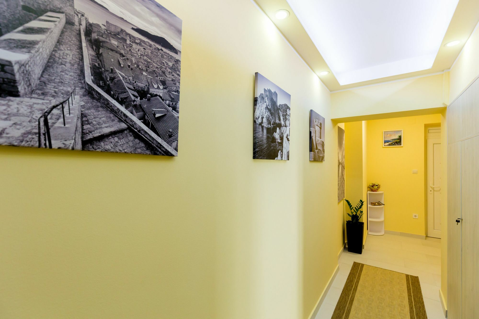 Ivana Central Studio Ragusa Esterno foto
